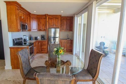 Apartamento Access - Beach Penthouse Papas And Beer 2 Miles Wifi