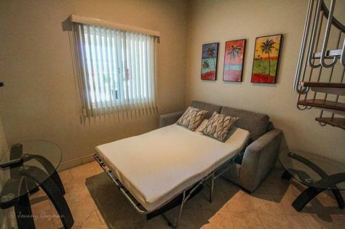 Apartamento Access - Beach Penthouse Papas And Beer 2 Miles Wifi