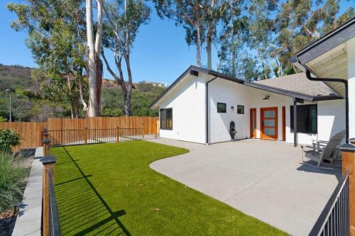 Poppy Cottage
