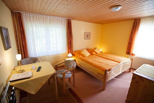 Hostal Gasthaus & Pension Heidehof