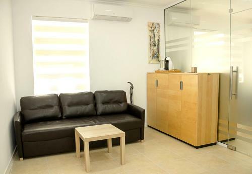 Apartamento Simplicity In Bright One-bedroom Central Flat