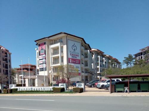 Sunny Beach Hills Apartment - Private