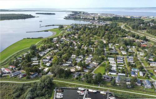 Nice Home In Lauwersoog With 3 Bedrooms