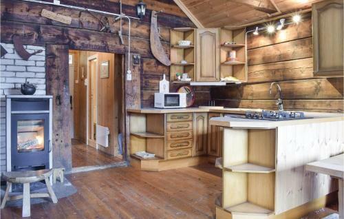One-bedroom Holiday Home In Vallavik