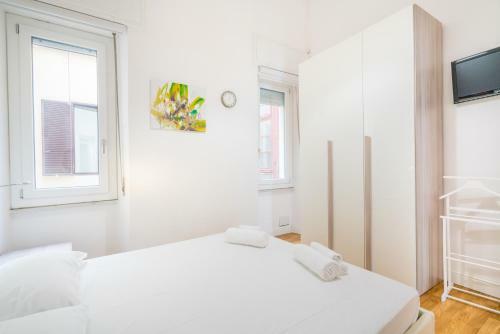 Apartamento Le Scale Sul Porto . Marina Centro Storico. AC