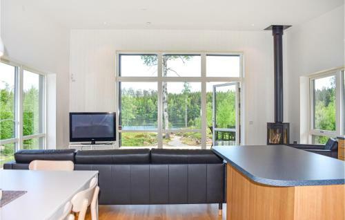 Nice Home In Holmsj� With Sauna And 3 Bedrooms