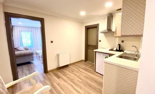 Caykent Suites Deluxe Hotel