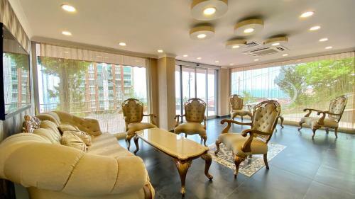 Caykent Suites Deluxe Hotel