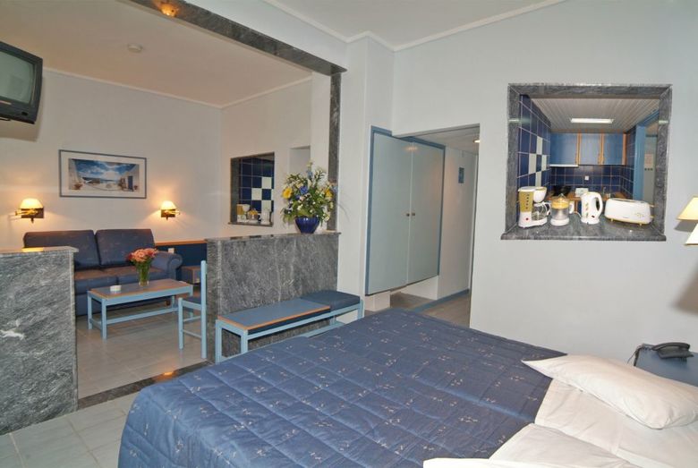 Oscar Hotel & Apartments