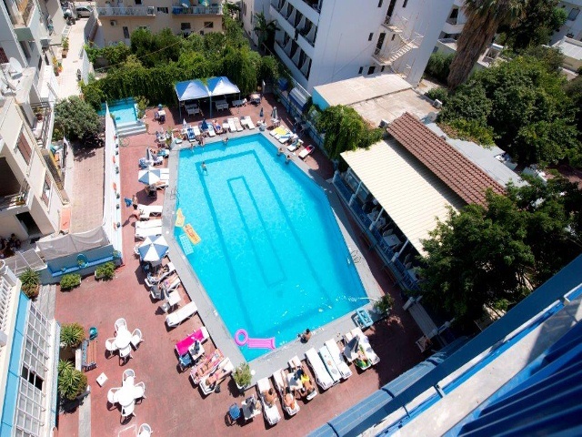 Oscar Hotel & Apartments