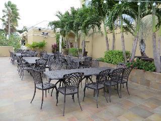 Hotel Bayfront Inn On Fifth