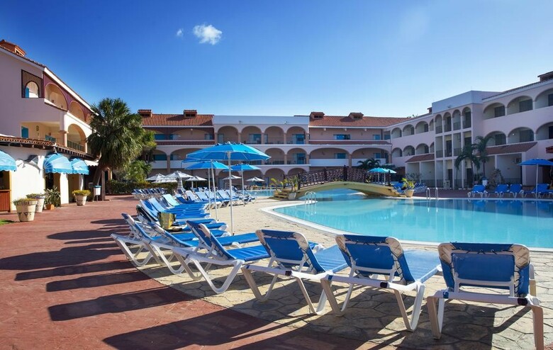 Hotel Starfish Cuatro Palmas