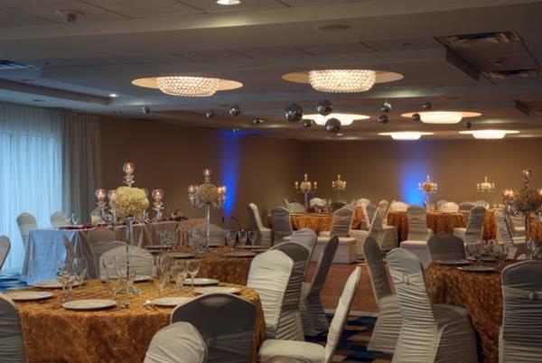 Hotel Holiday Inn Select Downtown