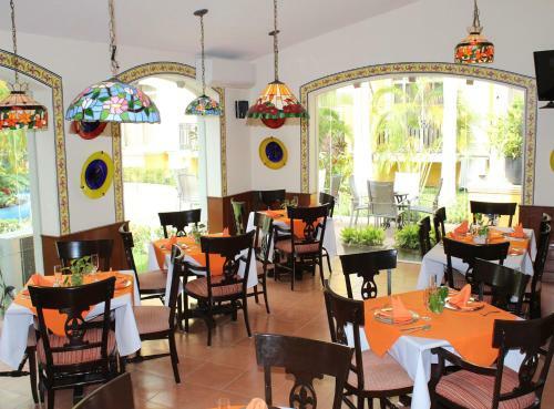 Hotel Hacienda Real