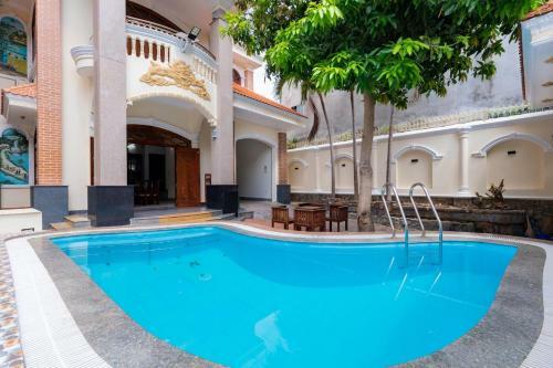 Villa H? B?i Phan Chu Trinh B�i Sau