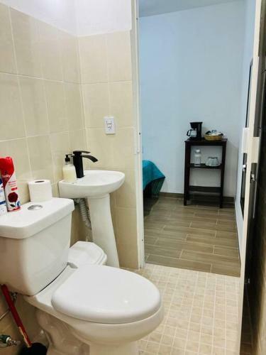 Apartamento �s�per Centrico, Aireacon, Wifi & Ba�o Privado!