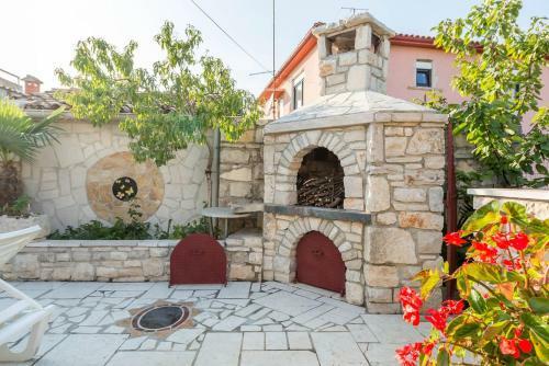 Apartamentos Ku?a Za Odmor Lucy