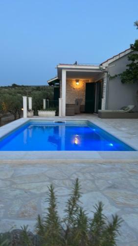 Maslina House