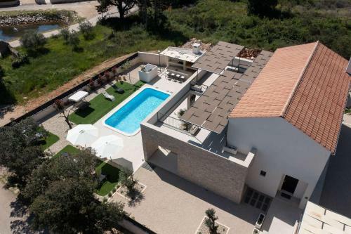 Beautiful Villa Carevica