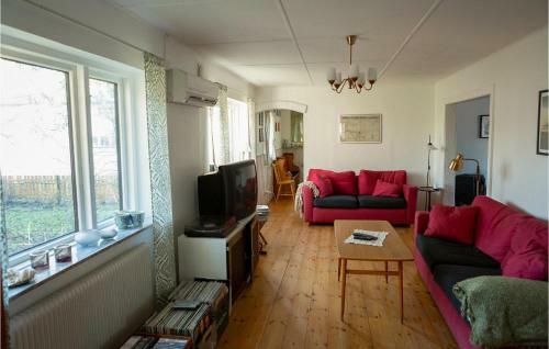 Amazing Home In L�derup With Sauna And 3 Bedrooms