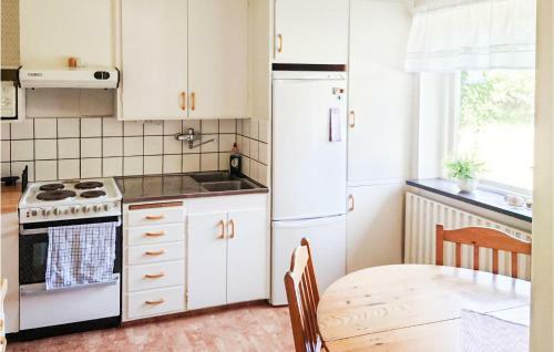 Beautiful Home In L�ttorp With 2 Bedrooms