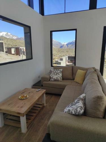 Mountain Luna - Valle De Los Molles - Las Le�as