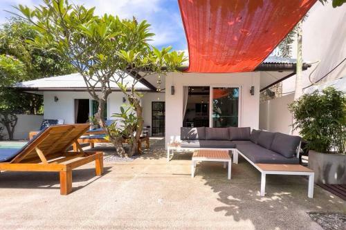 Pool Villa Bangrak, 2 Mins To Beach!!!!