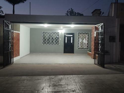 Casa Centro, Alado Del Cenote Zaci