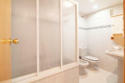 Practico Apartamento Con Piscina En Residencial Brezo Canet