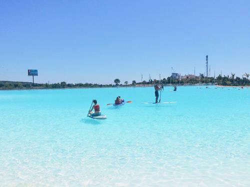 Beautiful Apartment In Alcazaba Lagoon