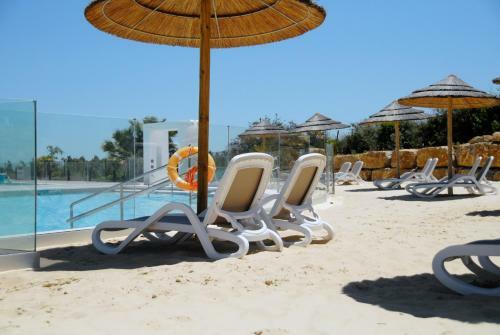Beautiful Apartment In Alcazaba Lagoon