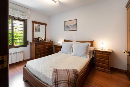 Agradable Casa Con Piscina A 5�del Mar