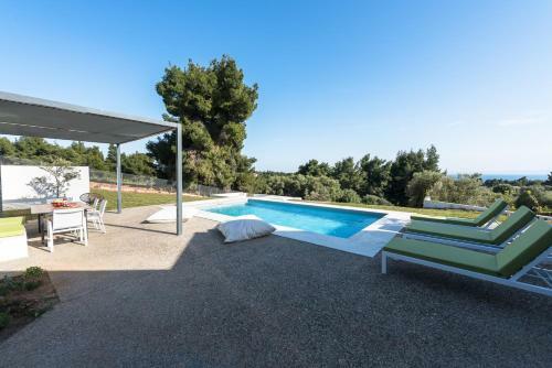 #luxlikehome Theeta Villas Elia