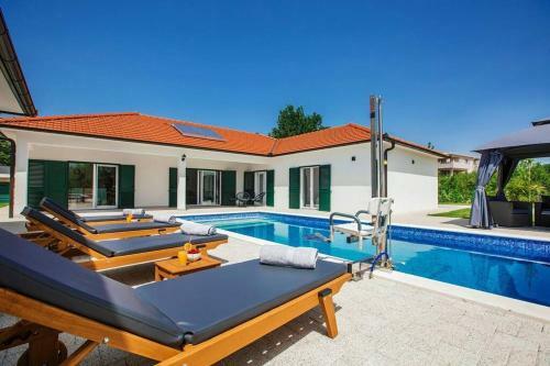 Villa Dubravka, ?umet - Makarska