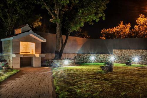 Villa Dubravka, ?umet - Makarska