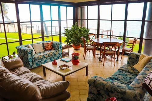 Qavi - Casa Moderna Beira-mar Em #jacum�