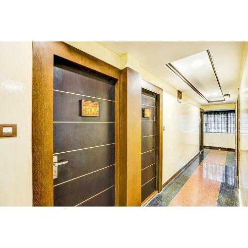 Hotel Neighbour Inn -nanambakkam