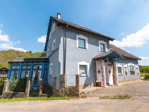 Pleasant Holiday Home In Mimbach With Private Garden