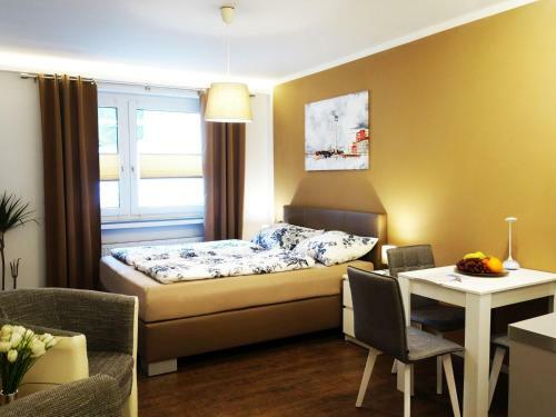 Inviting Apartment In D�sseldorf With Parking