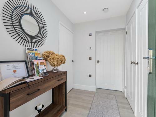 The Apartment At Solley Farm House