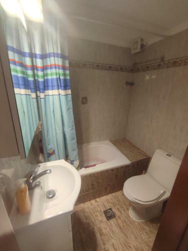 Apartamento Dreamy 2 Bedroom Condo With Free Parking