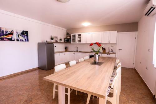 Large Apartment In Central Istria With Private Pool