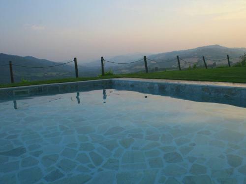 Holiday Home Oliva Croce Di Montecolombo