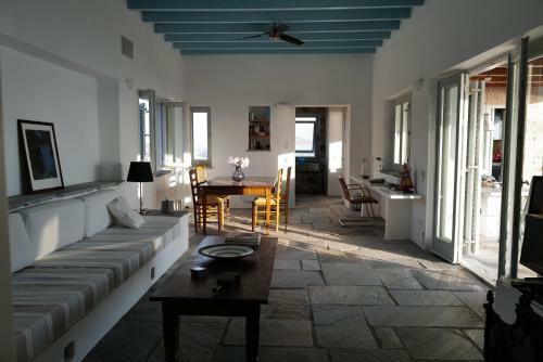 Villainpatmos