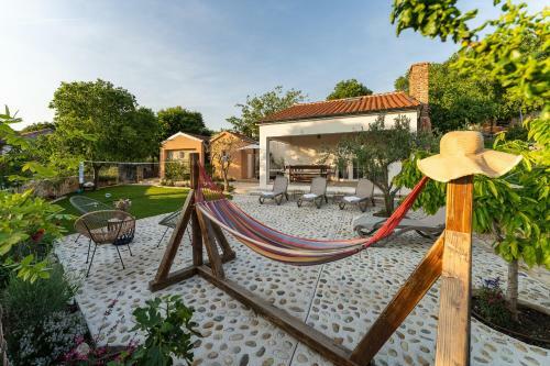 Holiday Home - Villa Thorak