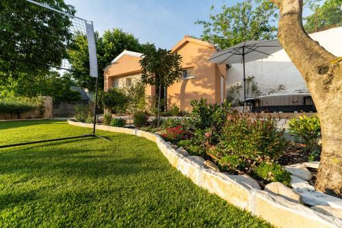 Holiday Home - Villa Thorak