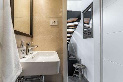 Holiday Home - Villa Thorak