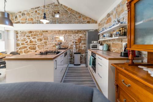 Holiday Home - Villa Thorak