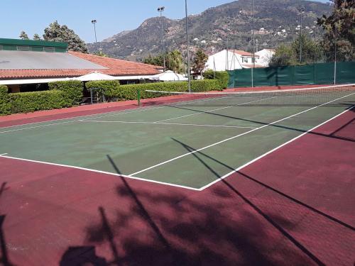 Apartamento Holiday Homes Cefal�