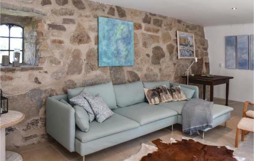 Amazing Home In Simrishamn W/ Wifi And 2 Bedrooms
